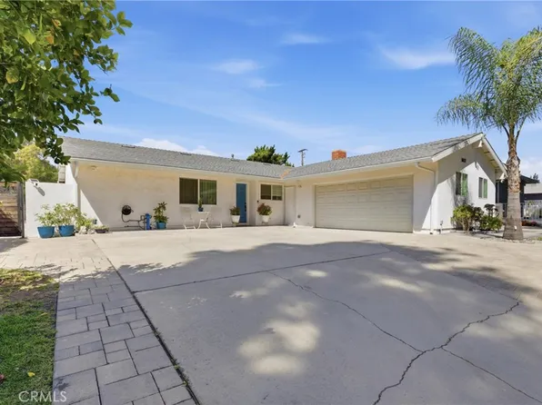 11637 Prager Ave, Lakeview Terrace, CA 91342