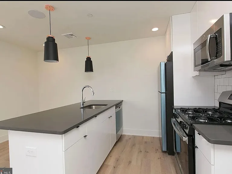 Newly Constructed Apartments in Fishtown — Photo 14