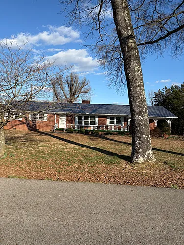 995 Walnut Hill Rd Photo 1