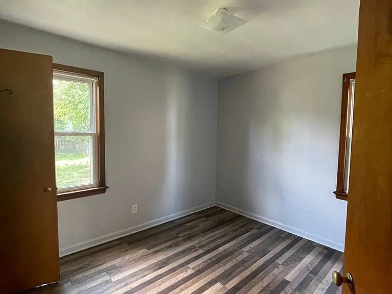 5107 Philip Ave — Photo 8