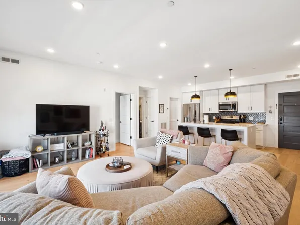 1232 N Front St #4B, Philadelphia, PA 19122