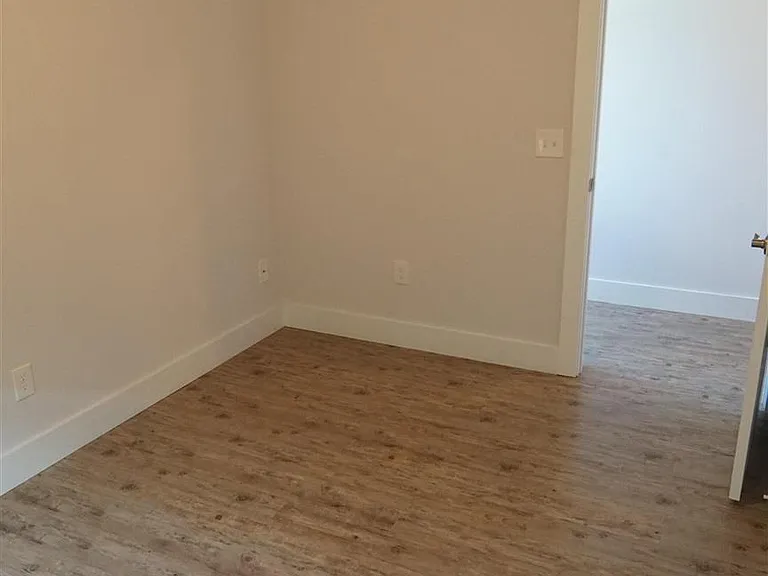 138 Cottage View Dr — Photo 18