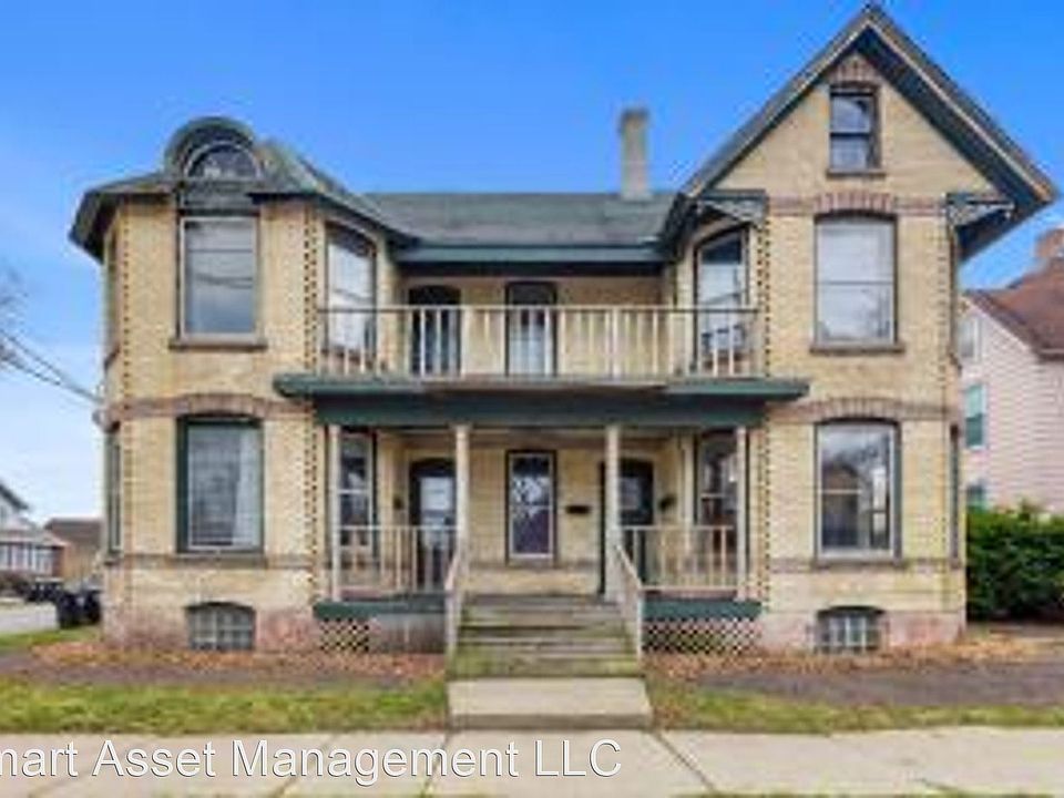 2nd image of 1201 Hagerer St APT 4