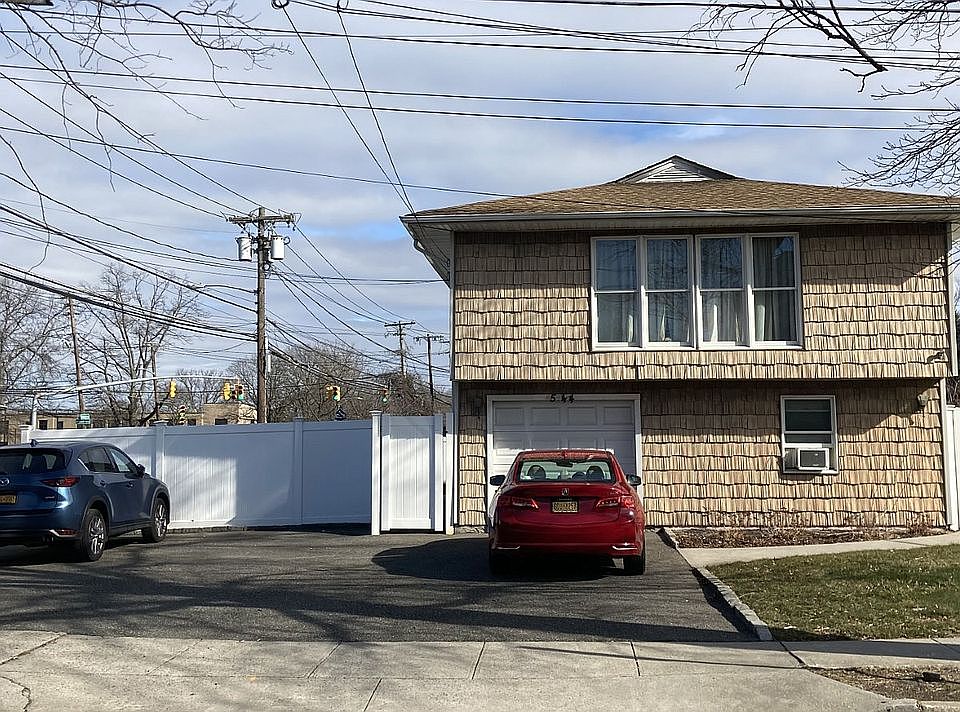 1st image of 544 Oakland Ave
