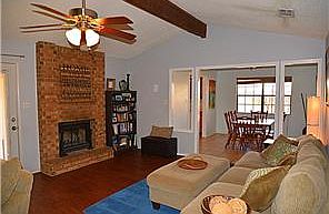 3rd image of 2146 Robin Rd