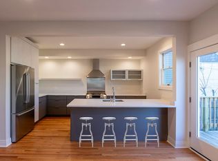 4032 N Francisco Ave, Chicago, IL 60618