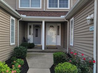 1027 Meadow Run, Akron, OH 44321