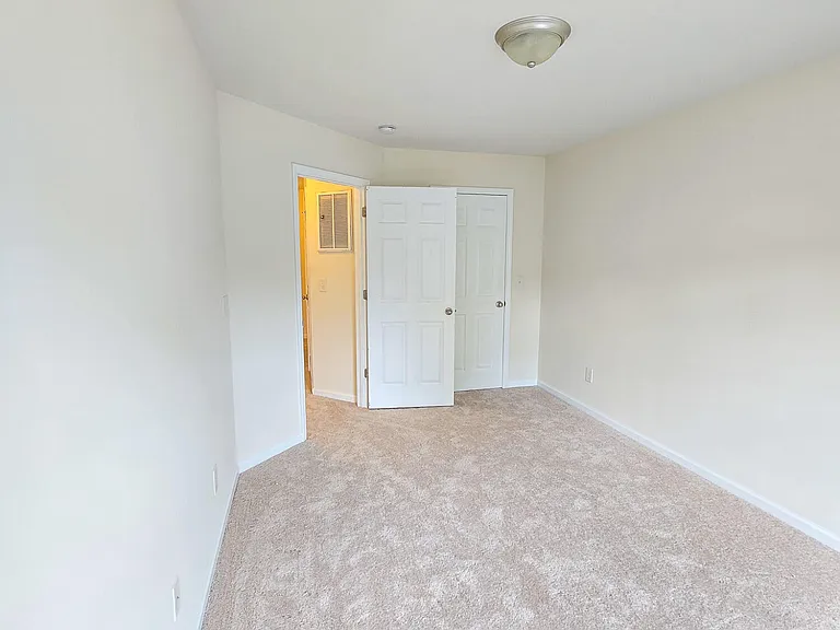 11721 Coppergate Dr #106 — Photo 16