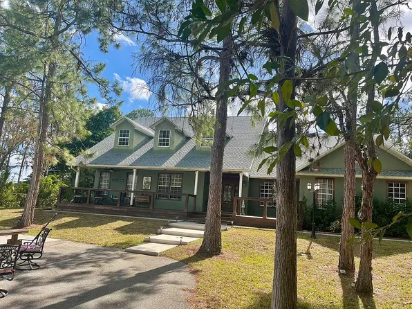 5670 Hidden Oaks Ln, Naples, FL 34119