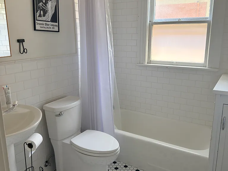 1010 SE 15th Ave #1010 — Photo 13