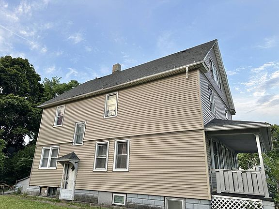 3rd image of 26-28 Short St