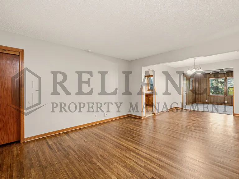 1620 E Selma St — Photo 20
