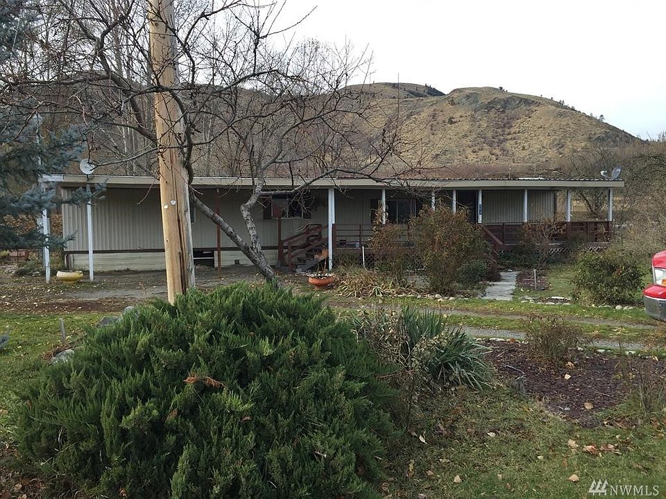 1st image of 220 Kay St