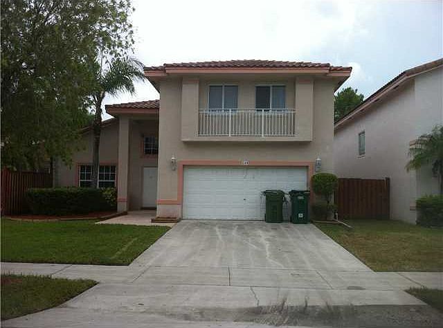 1st image of 149 Vista Luna Dr