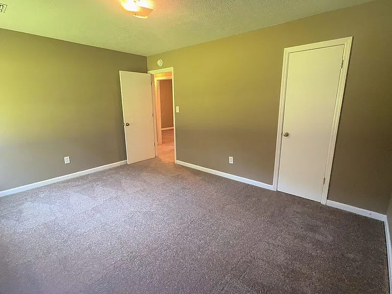 738 Waldroup Rd — Photo 14