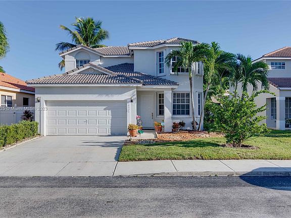 5th image of 16525 NW 19th St