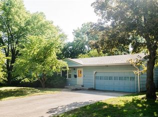 8822 Elm Ave, Kansas City, MO 64138