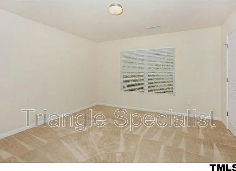 8549 Quarton Dr — Photo 6