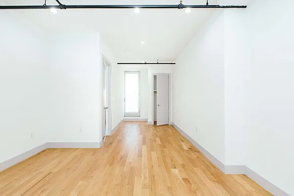 Rented by Nooklyn NYC LLC | media 33