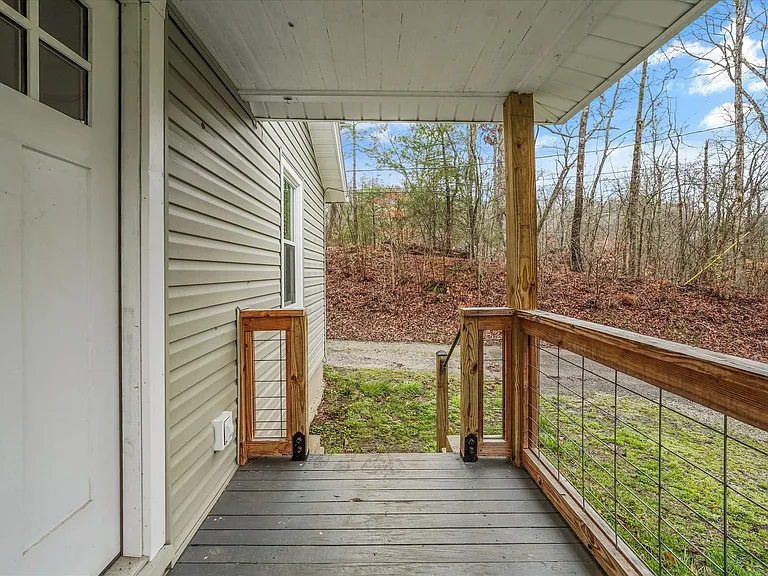 147 Little Emory Rd — Photo 6