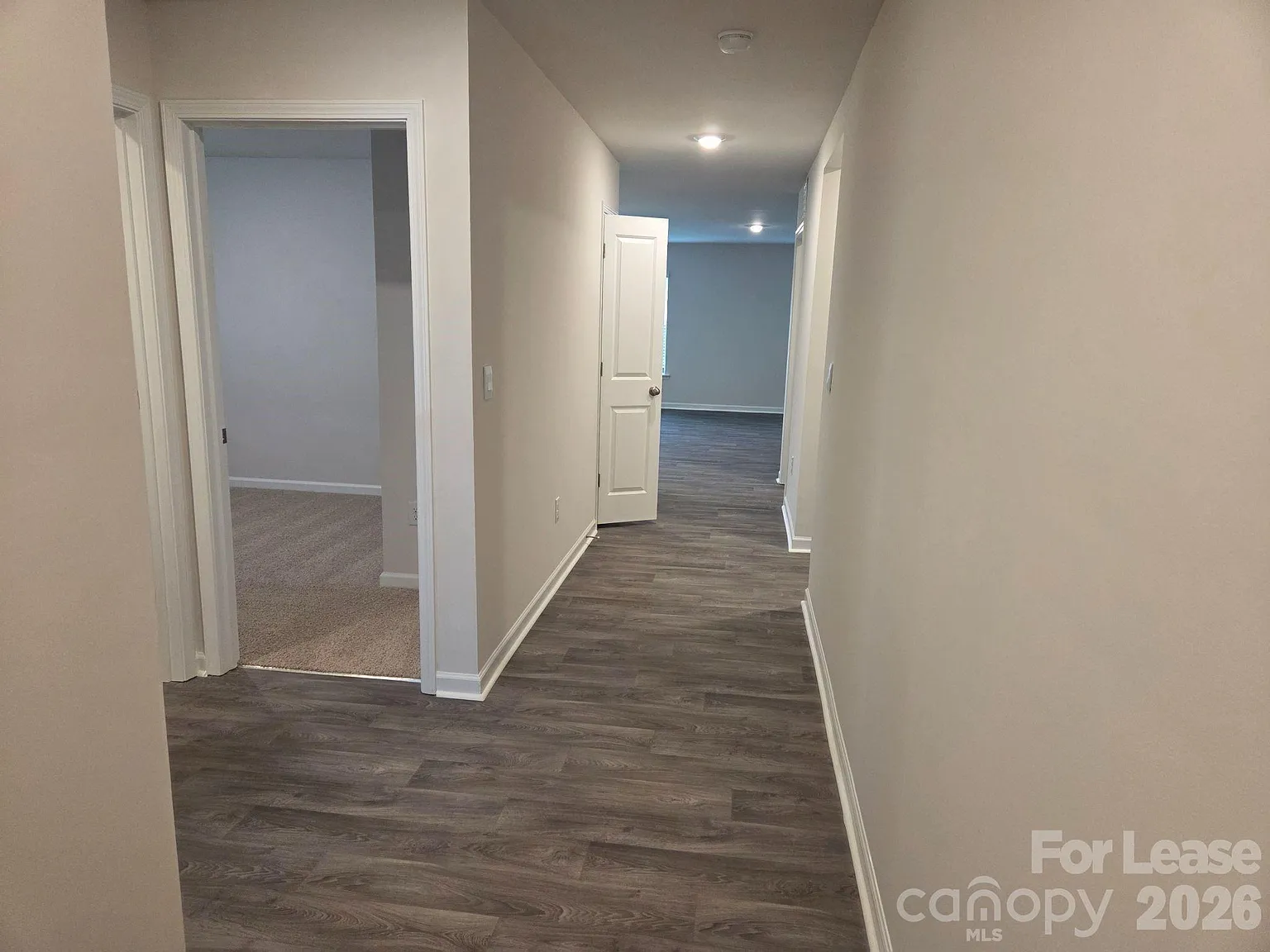3 bed, 2.0 bath, $1,800 — Photo 2