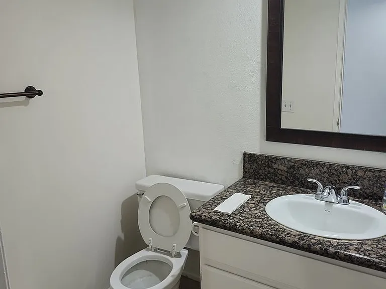 2216 Loggers Ln — Photo 26