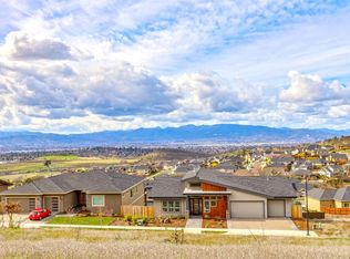 4569 Innsbruck Rdg, Medford, OR 97504