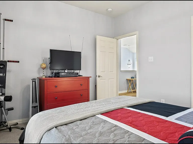 8739 Bigelow Dr — Photo 13