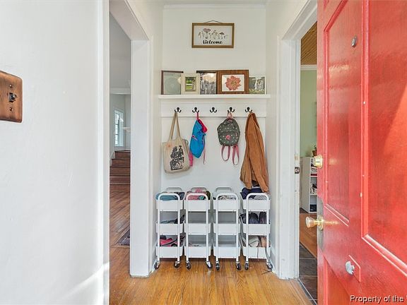 4th image of 89 Hopkins St