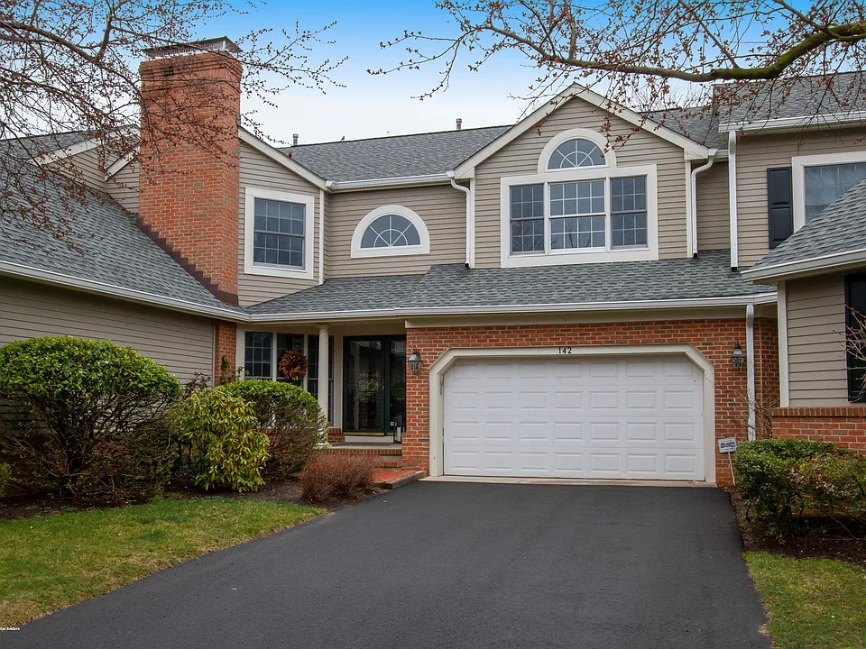 142 Silvermist Ct