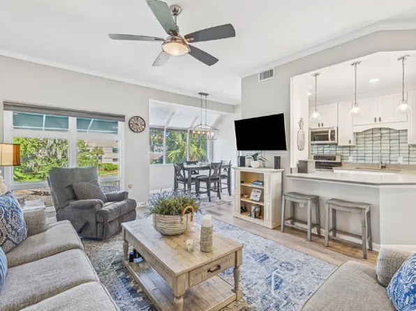 3 Shelter Cove Ln APT 7438, Hilton Head Island, SC 29928