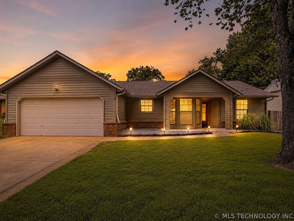 1st image of 1316 W Hot Springs Pl