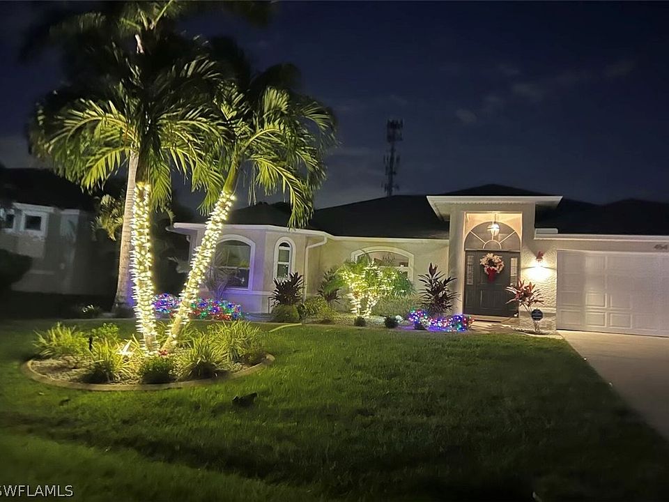 1st image of 4541 SW 17th Ave