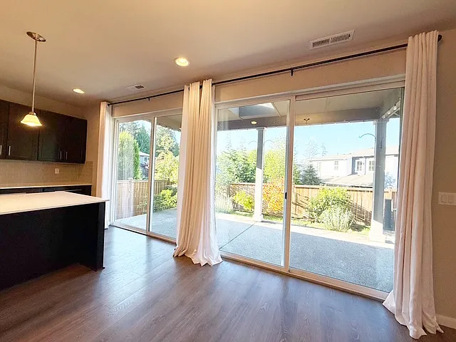 2441 NE Redford St — Photo 12