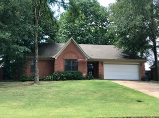 5955 Southridge Dr, Olive Branch, MS 38654