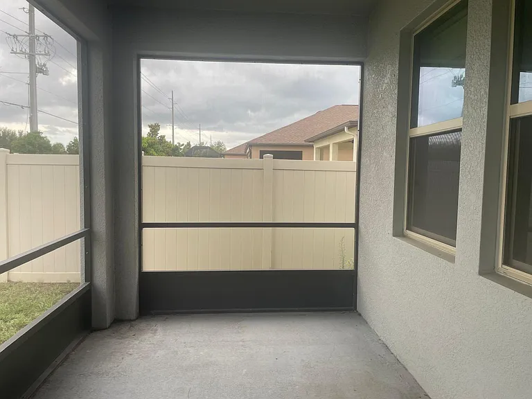 11425 Chilly Water Ct — Photo 24