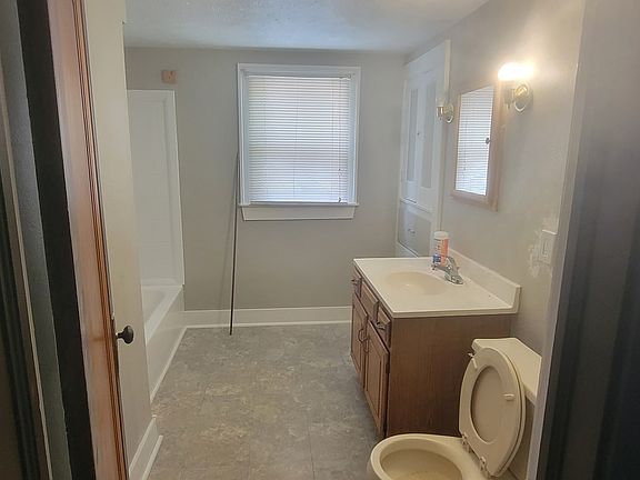 3rd image of 49 E Mapledale Ave #A