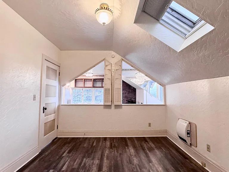 1 W Highland Dr #12 — Photo 13