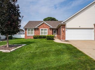 213 Field Dr, Normal, IL 61761