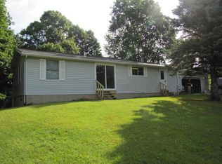 4830 Cottonwood Ln, Chelsea, MI 48118