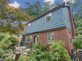 5835 Dewey St, Landover, MD