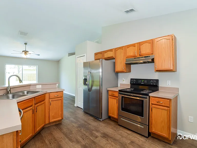 2783 S Slater Dr — Photo 4
