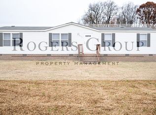 519 Cedar Cove Rd, Henderson, NC 27537