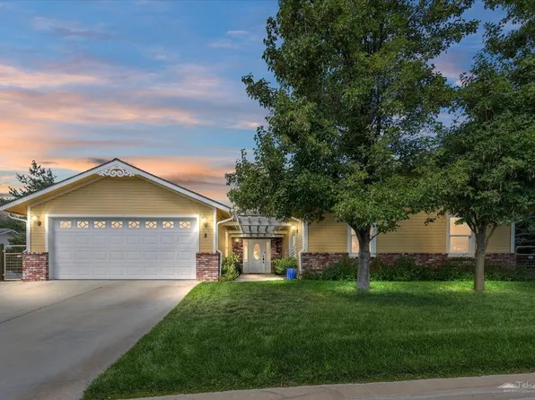 21276 White Pine Dr Space 8, Tehachapi, CA 93561