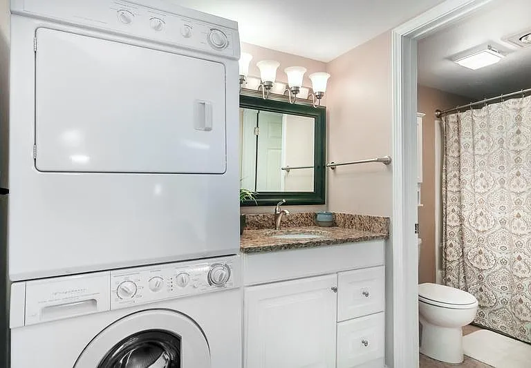 527 Donofrio Dr #1 — Photo 9