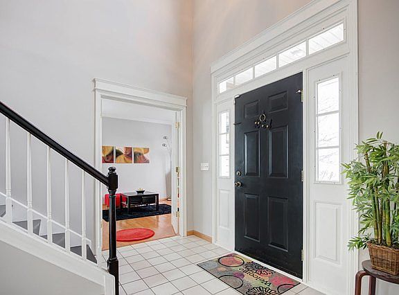 4th image of 1751 Savannah Ct