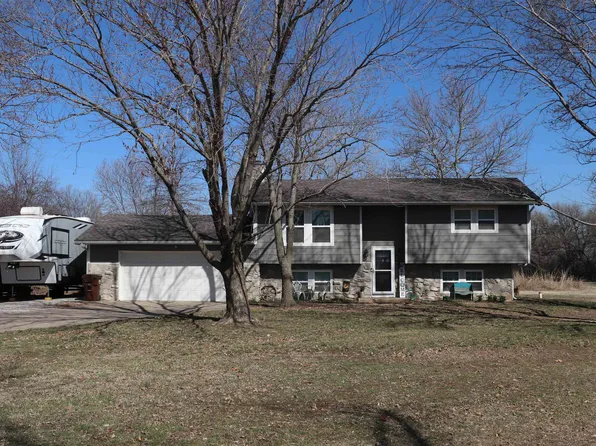 1034 E 136th Ave N, Mulvane, KS 67110