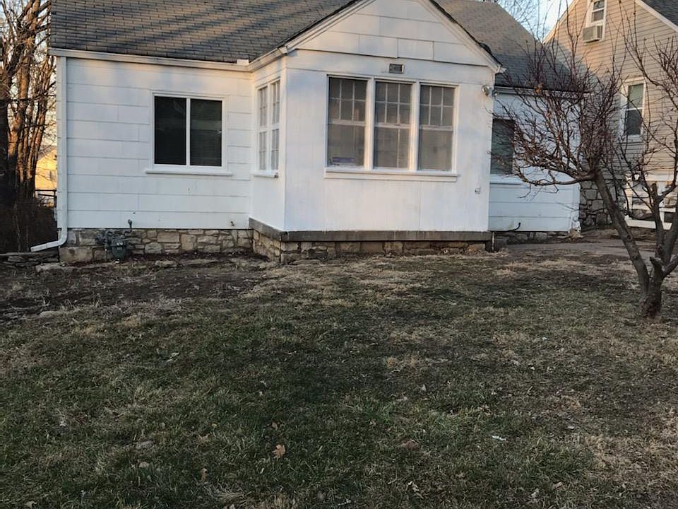 1st image of 3408 Everett Ave