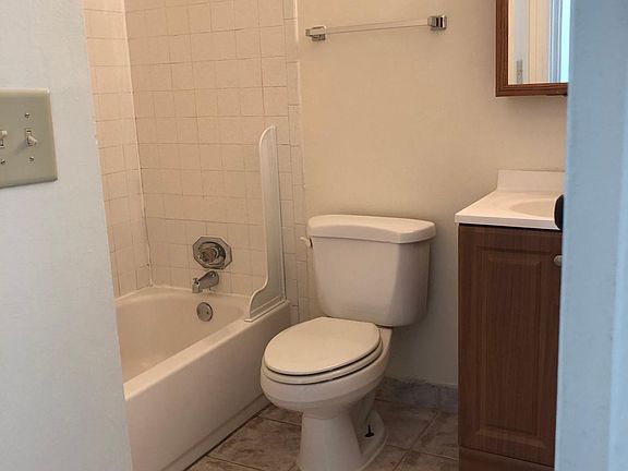 3rd image of 1305 S Sir Galahad Ln APT 2B