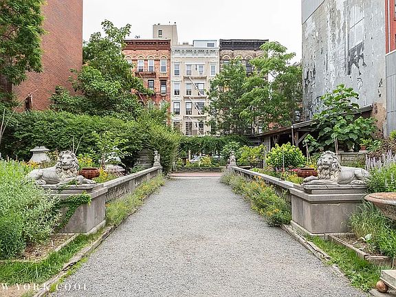 2nd image of 278 Mott St #1D